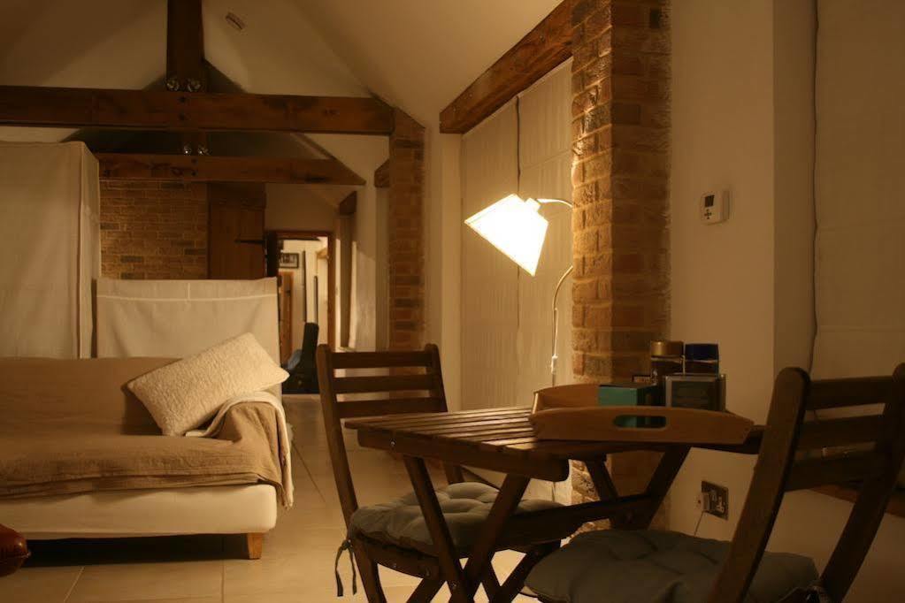 Appletree Cottages 밀덴홀 외부 사진